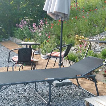 Un Studio A Louer Ds Un Endroit Calme Pres De La Ville De Dinant Zewnętrze zdjęcie
