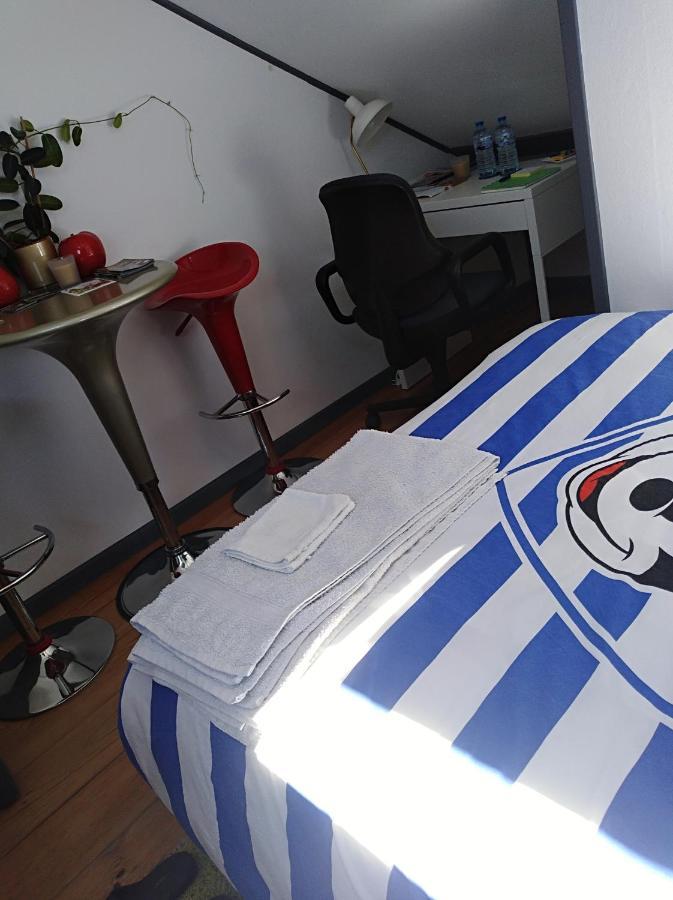 Un Studio A Louer Ds Un Endroit Calme Pres De La Ville De Dinant Zewnętrze zdjęcie